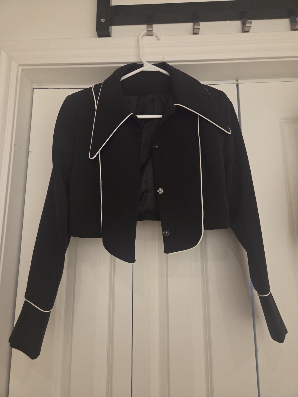 Y2K Black Cropped Jacket with White Piping - Women's Coat